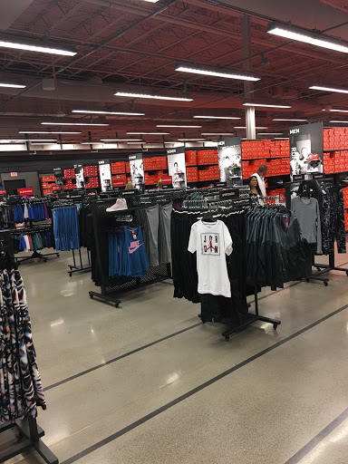 Clothing Store «Nike Factory Store», reviews and photos, 11401 NW 12th St #224, Miami, FL 33172, USA