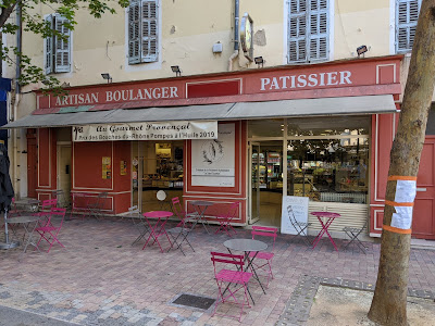 Au Gourmet Provencal boulangerie patisserie à Aubagne