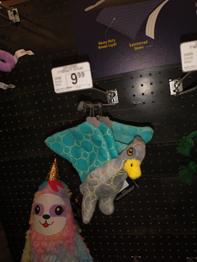 Pet Supply Store «Petco Animal Supplies», reviews and photos, 11331 W Broad St #151, Glen Allen, VA 23060, USA