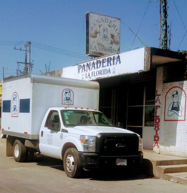 Panadería y pastelería la florida