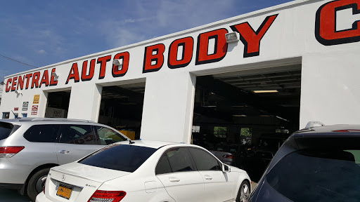Auto Body Shop «Central Auto Body Collision», reviews and photos, 422 Saw Mill River Rd, Yonkers, NY 10701, USA