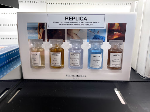 Cosmetics Store «SEPHORA», reviews and photos, 307 W Farms Mall, Farmington, CT 06032, USA