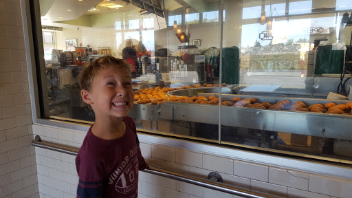 Bakery «Krispy Kreme Doughnuts», reviews and photos, 4302 Tacoma Mall Blvd, Tacoma, WA 98409, USA