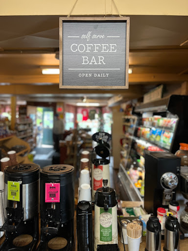 General Store «Barnard General Store», reviews and photos, 6231 VT-12, Barnard, VT 05031, USA