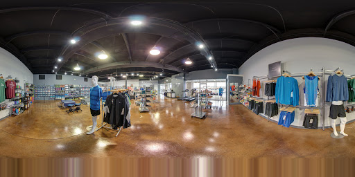 Sporting Goods Store «Fleet Feet Sports Springfield», reviews and photos, 1254 E Republic Rd, Springfield, MO 65804, USA