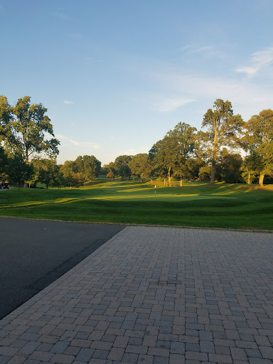 Golf Course «Quaker Ridge Golf Club», reviews and photos, 146 Griffen Ave, Scarsdale, NY 10583, USA