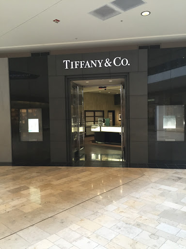 Jewelry Store «Tiffany & Co.», reviews and photos, 1000 Ross Park Mall Dr, Pittsburgh, PA 15237, USA