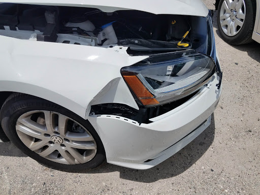 Auto Body Shop «Collision Center of Pasco», reviews and photos, 6415 US-19, New Port Richey, FL 34652, USA