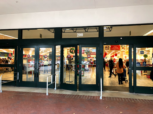 Marshalls & HomeGoods, 801 S University Dr #200, Plantation, FL 33324, USA, 