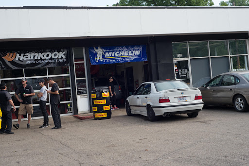 Auto Repair Shop «motor», reviews and photos, 6310 Wooster Pike, Cincinnati, OH 45227, USA