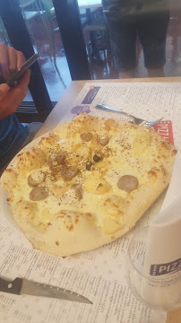 Pizza du Pizzeria Pizza Ciné à Mâcon - n°7