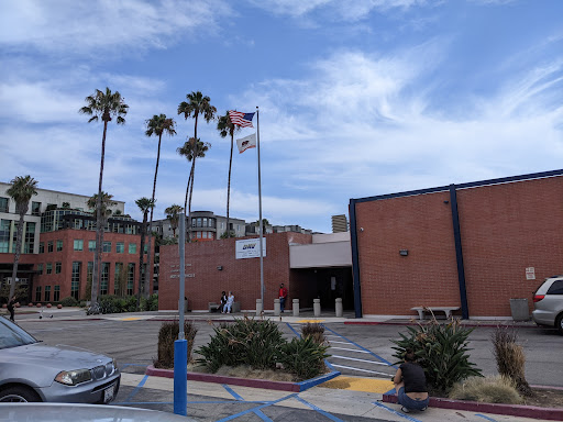 Department of Motor Vehicles «Santa Monica DMV», reviews and photos