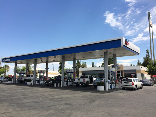 Gas Station «Chevron», reviews and photos, 2322 Girard St, Delano, CA 93215, USA
