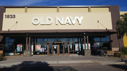 Clothing Store «Old Navy», reviews and photos, 1825 N Pebble Creek Pkwy, Goodyear, AZ 85395, USA