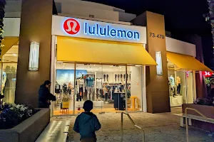 lululemon image