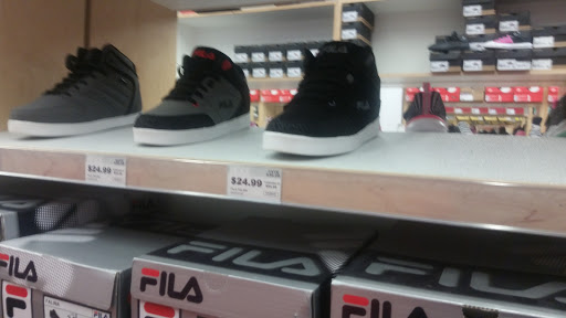 Shoe Store «WSS», reviews and photos, 6200 Pacific Blvd, Huntington Park, CA 90255, USA