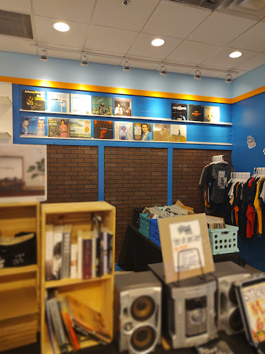 Shopping Mall «Carolina Premium Outlets», reviews and photos, 1025 Outlet Center Dr, Smithfield, NC 27577, USA