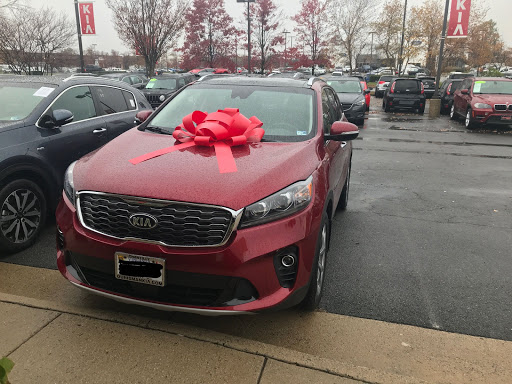 Kia Dealer «Ourisman Kia», reviews and photos, 4105 Auto Park Cir, Chantilly, VA 20151, USA