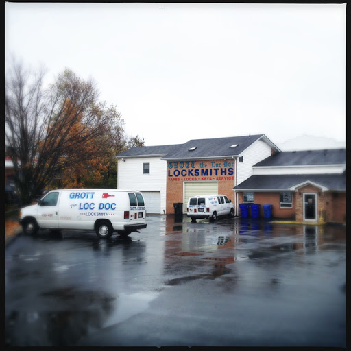 Locksmith «Grott Locksmith», reviews and photos, 1112 Winchester Rd, Lexington, KY 40505, USA