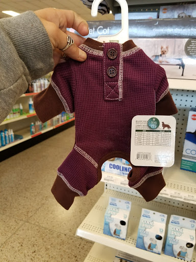 Pet Supply Store «Pet Partners», reviews and photos, 1962 W State St, Bristol, TN 37620, USA