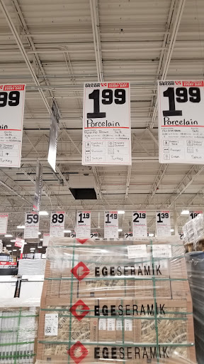 Shopping Mall «Southpoint Shopping Center», reviews and photos, E Palatine Rd & Rand, Arlington Heights, IL 60004, USA