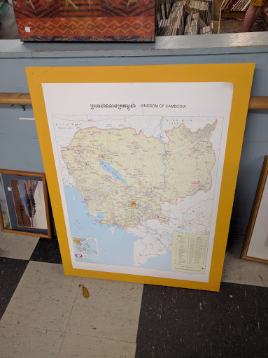 Thrift Store «Boomerangs Jamaica Plain», reviews and photos, 716 Centre St, Jamaica Plain, MA 02130, USA