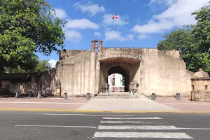 Puerta del Conde image