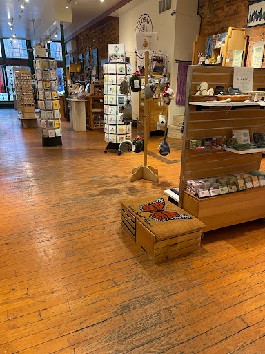 Gift Shop «Global Gifts», reviews and photos, 682 N High St, Columbus, OH 43215, USA