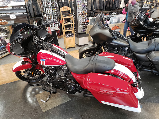 Motorcycle Dealer «American Harley Davidson», reviews and photos, 1437 Central St, Leominster, MA 01453, USA