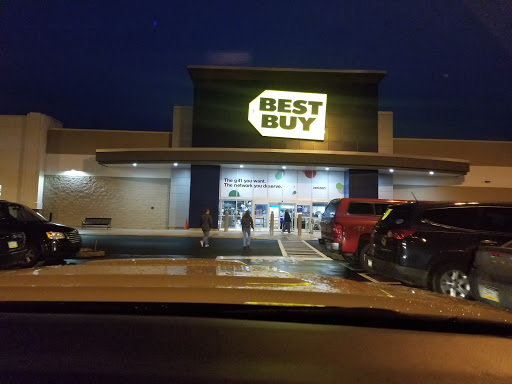 Electronics Store «Best Buy», reviews and photos, 1801 Hempstead Rd, Lancaster, PA 17601, USA