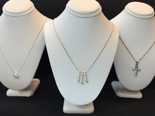 Pawn Shop «Portman Jewelry & Pawn», reviews and photos, 602 State St, New Albany, IN 47150, USA