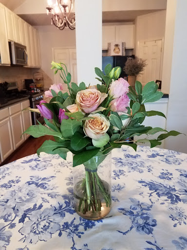 Flower Designer «Bramble and Bee», reviews and photos, 311 Commerce St, Tomball, TX 77375, USA