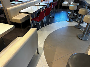 Photo n°111 de McDonald's à Narbonne ()