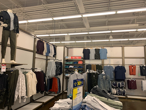 Clothing Store «Old Navy», reviews and photos, 20505 S Dixie Hwy, Cutler Bay, FL 33189, USA