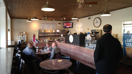 New England Coffee Cafe and Store, 108 Charles St, Malden, MA 02148, USA, 