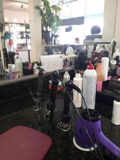 Beauty Salon «Snips For Beauty», reviews and photos, 6136 Rose Hill Dr, Alexandria, VA 22310, USA