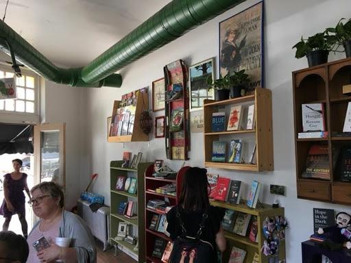 Record Store «Irvington Vinyl», reviews and photos, 9 Johnson Ave, Indianapolis, IN 46219, USA