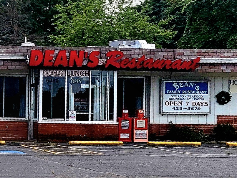 Dean's Family Restaurant 44057