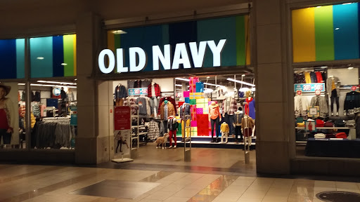 Old Navy, 180 NJ-35, Eatontown, NJ 07724, USA, 