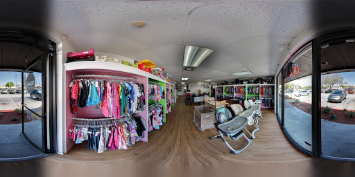 Consignment Shop «Reruns 4 Little Ones», reviews and photos, 8802 Rocky Creek Dr #104, Tampa, FL 33615, USA