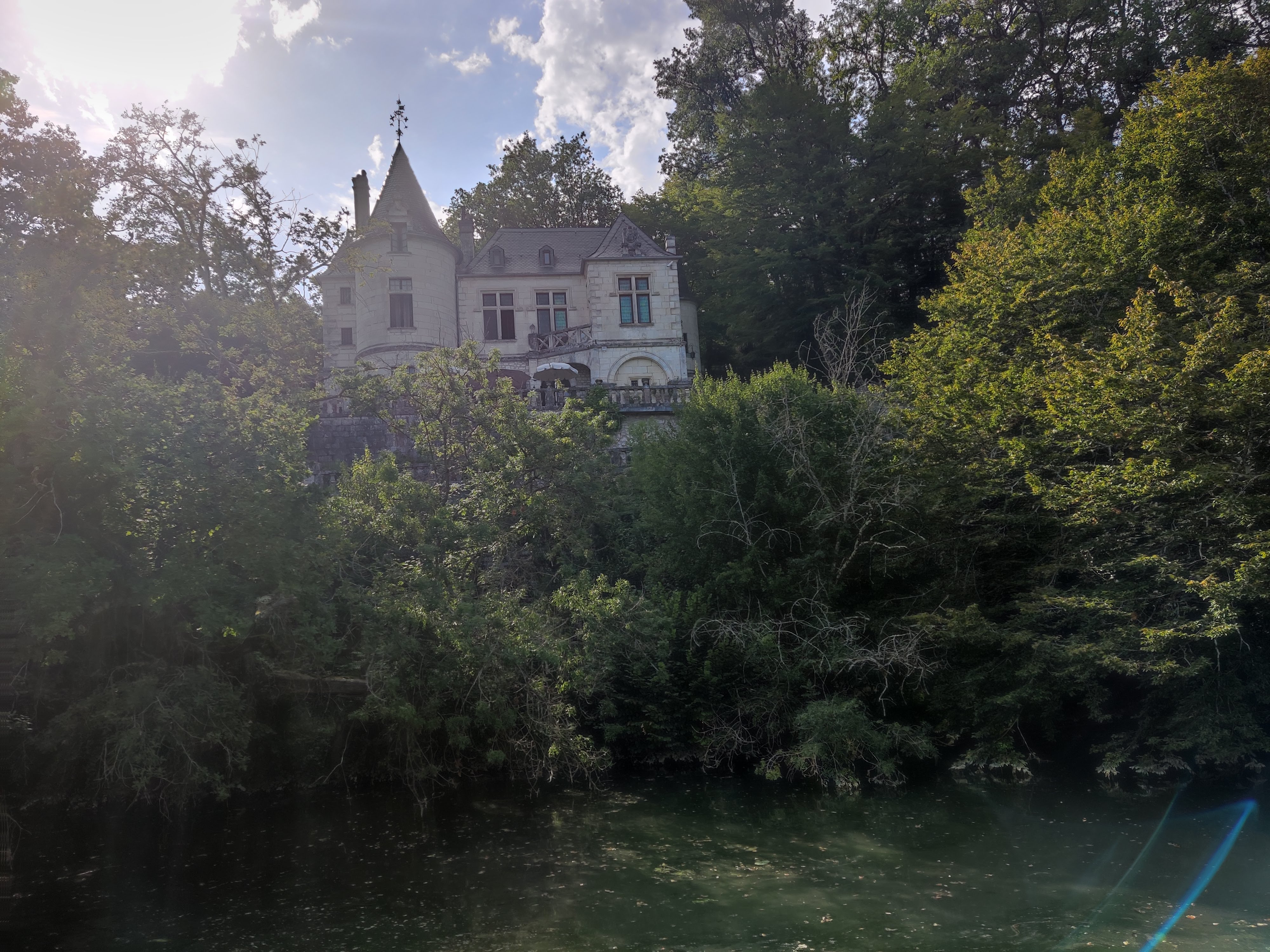 Photo n° 46 de l'avis de Resc.d fait le 16/08/2022 à 18:47