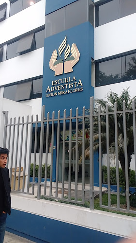 Escuela Adventista Unión Miraflores (Inicial y Primaria) - Miraflores