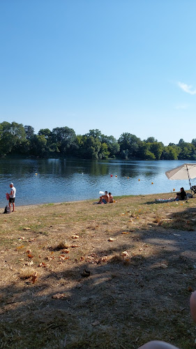 Pelouse Plage à Castillon-la-Bataille