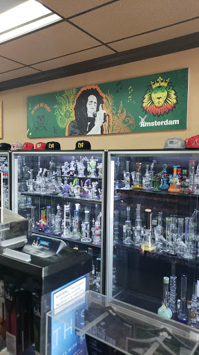Tobacco Shop «Amsterdam Smoke Shop», reviews and photos, 5901 Warner Ave, Huntington Beach, CA 92649, USA