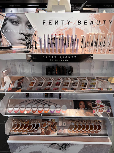 Cosmetics Store «SEPHORA», reviews and photos, 912 Brandon Town Center Dr, Brandon, FL 33511, USA