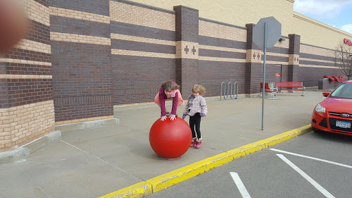 Department Store «Target», reviews and photos, 975 Co Rd E East, Vadnais Heights, MN 55127, USA