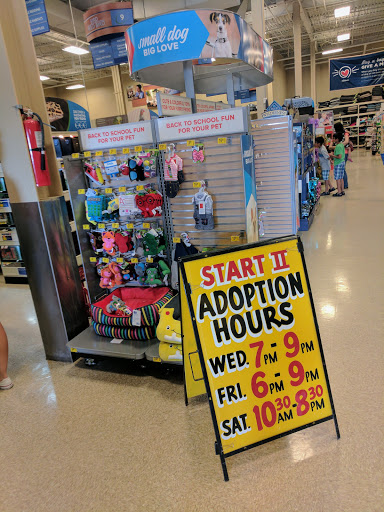 Pet Supply Store «PetSmart», reviews and photos, 60 NJ-17, Paramus, NJ 07652, USA
