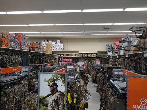 Sporting Goods Store «Academy Sports + Outdoors», reviews and photos, 1777 Martin Luther King Blvd, Houma, LA 70360, USA