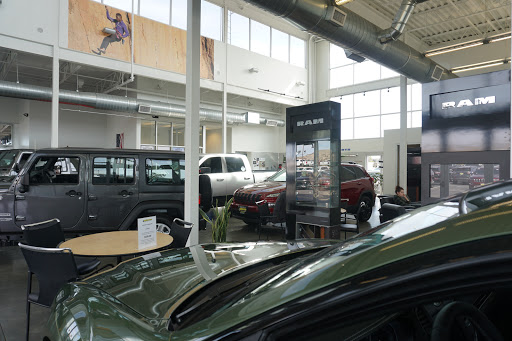 Car Dealer «Medved Chrysler Dodge Jeep Ram», reviews and photos, 1520 S Wilcox St, Castle Rock, CO 80104, USA