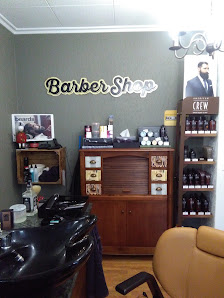 jyf peluquería barbería Rúa Reveriano Soutullo, 3, 36860 Ponteareas, Pontevedra, España